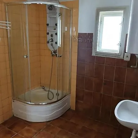 Apartman - Retro Domecek 公寓 *